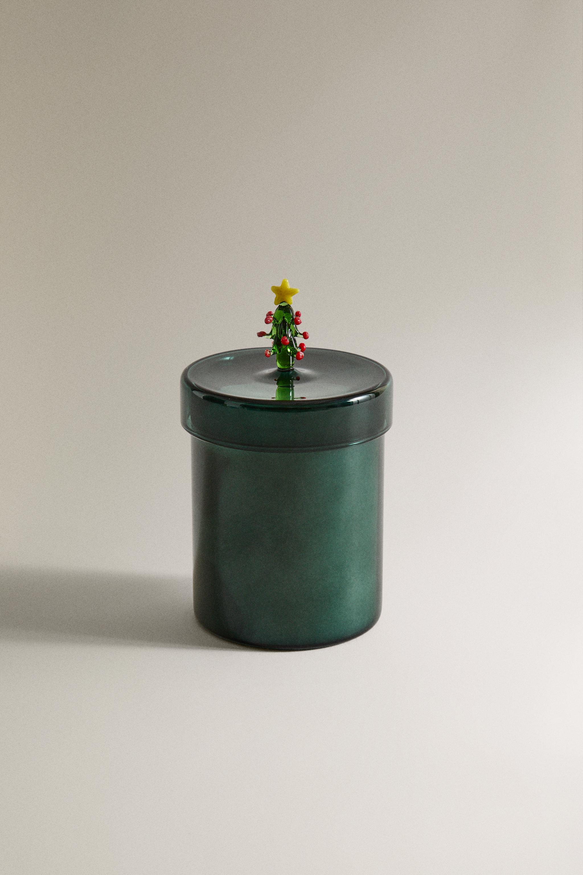 (220 G) WINTER CYPRESS BOROSILICATE GLASS SCENTED CANDLE